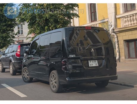 р419ну46, Mitsubishi Delica