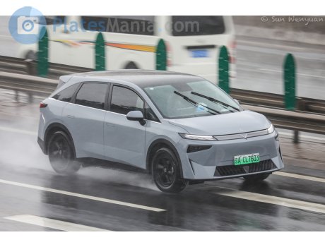 京A·CL7603, Venucia VX6