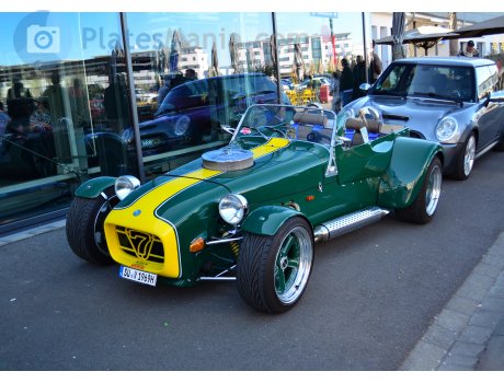 SU V 1969H, Dax Rush