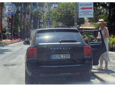 DA ML 2305, Porsche Cayenne