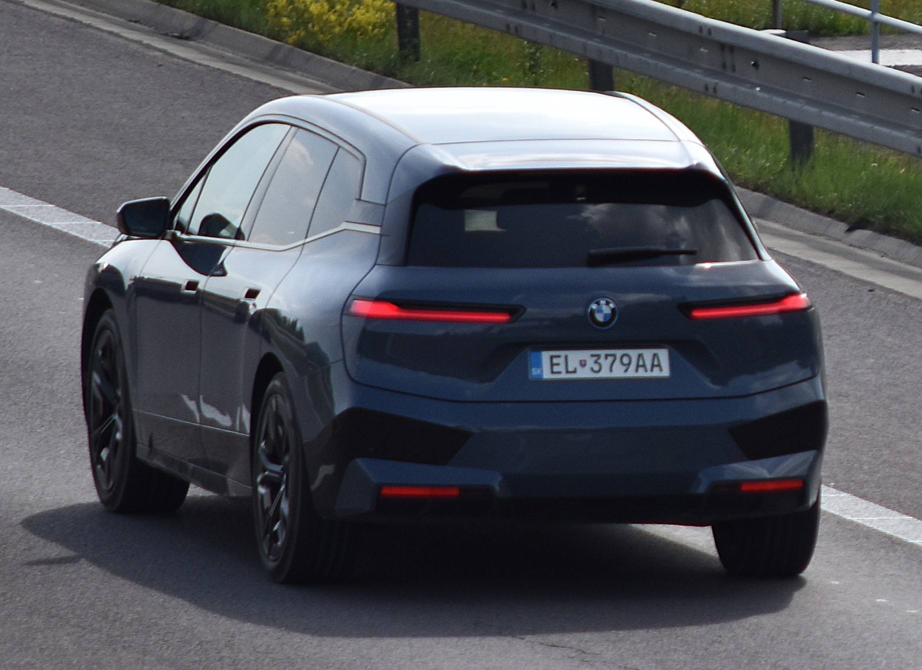 EL 379AA, BMW iX 1st gen (i20), 2021–