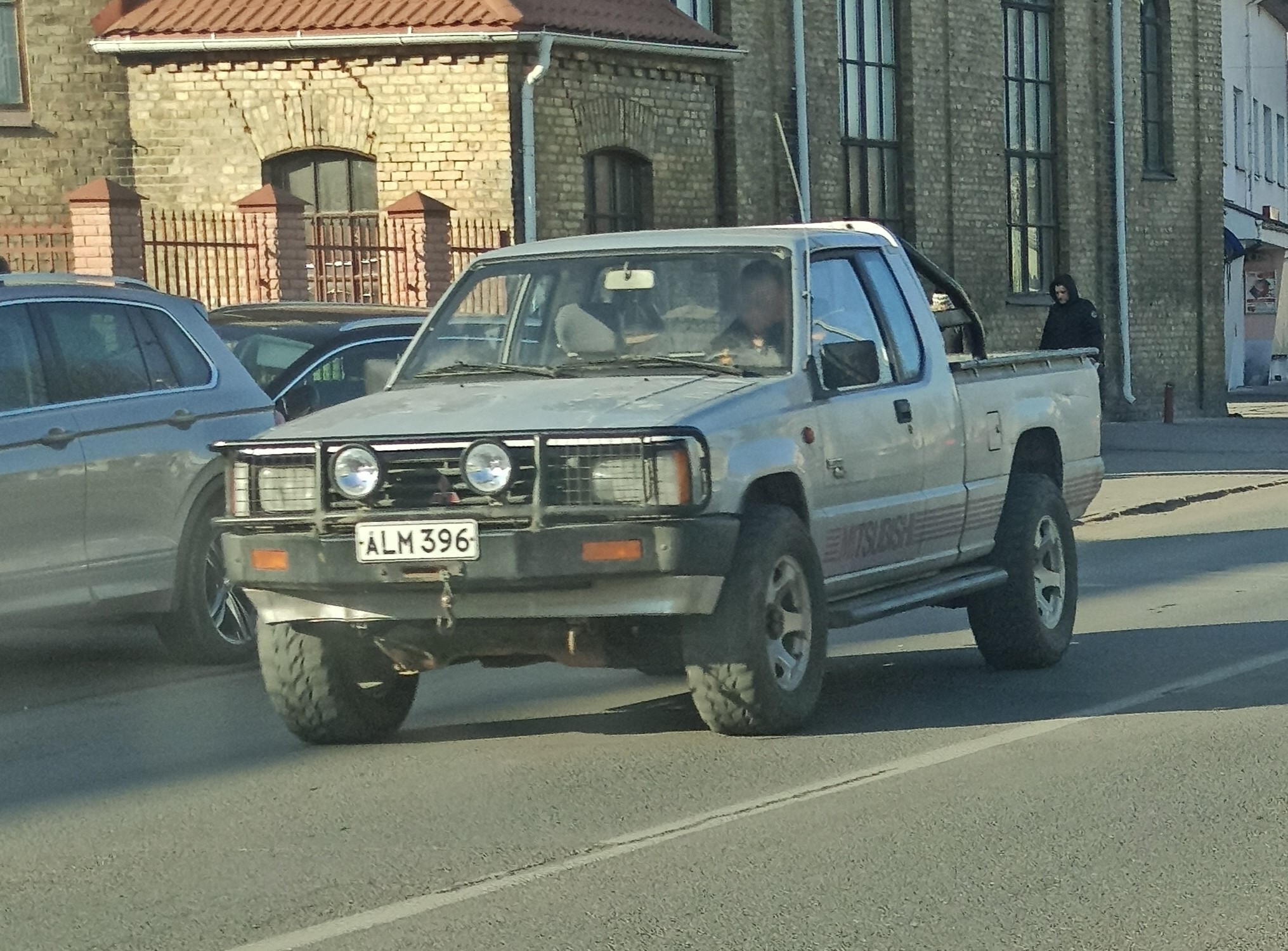 ÅLM 396, Mitsubishi L200 2nd gen (K00/K10/K20/K30), 1986–1996 (–2007 for BR-market)