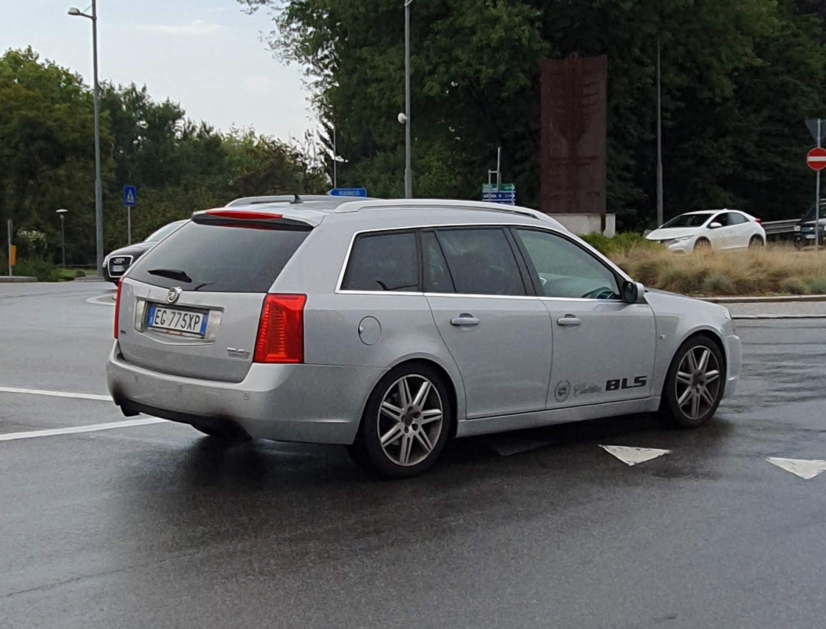 EG 775 XP, Cadillac BLS 1st gen Wagon (Epsilon), 2007–2009