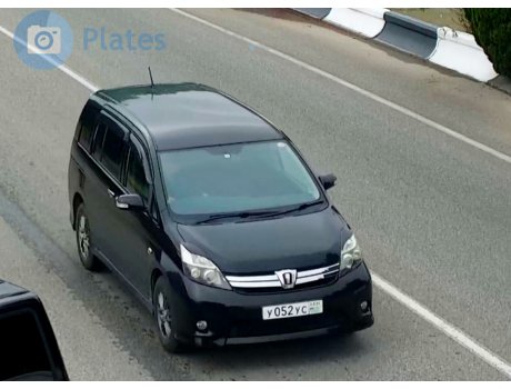у052ус, Toyota Isis