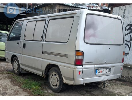 SK 6110 AT, Mitsubishi Delica