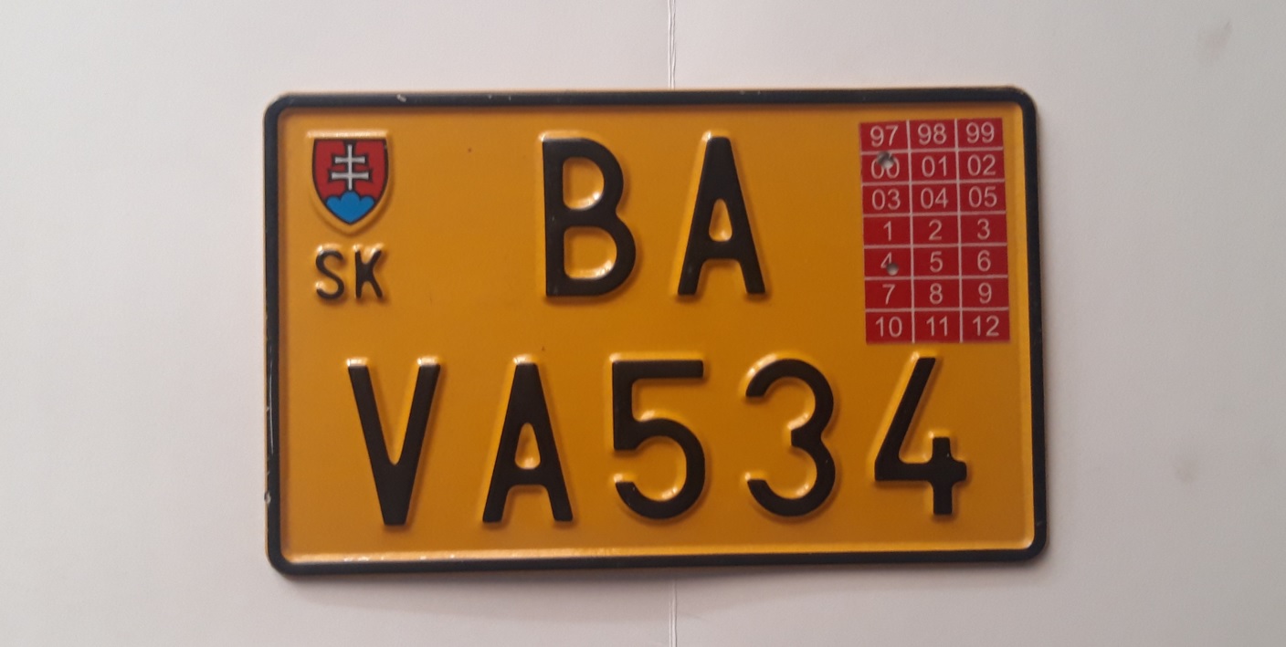 BA VA534, License plate without vehicle 