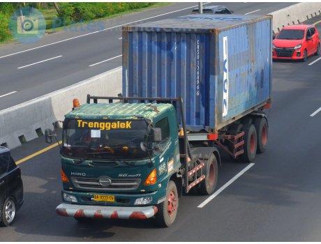 DA 8513 CV, Hino SG