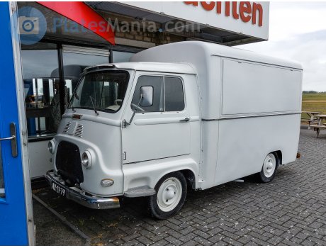 AR-21-79, Renault Estafette