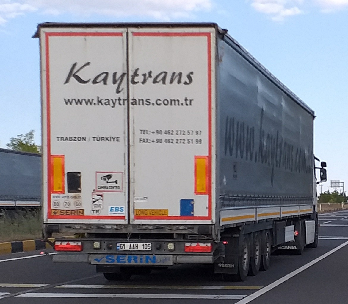 61 AAH 105, Serin Trailer 