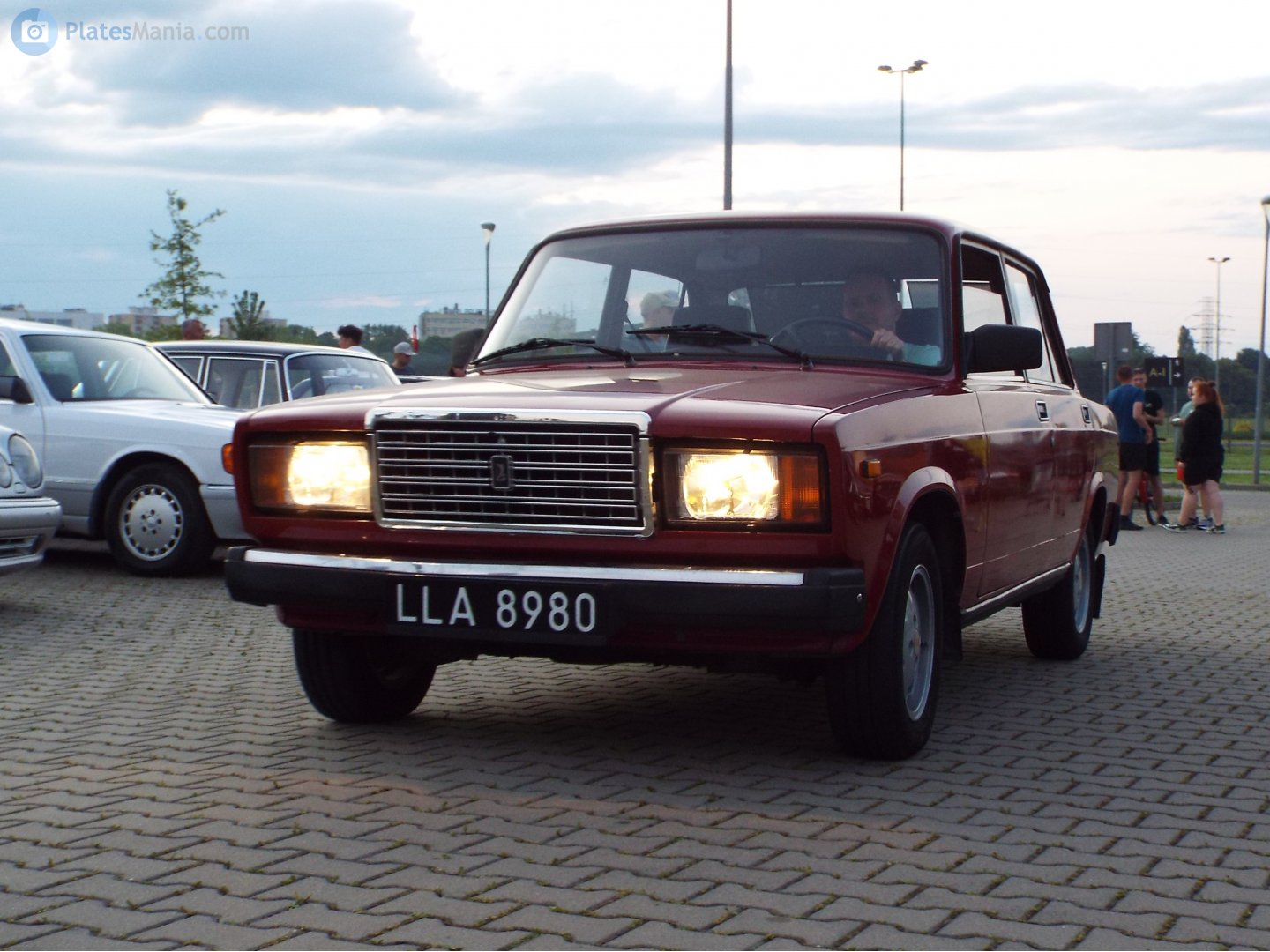 LLA 8980, Lada (VAZ) 2107 Жигули (Nova / Riva / Signet / 1500), 1982–2014