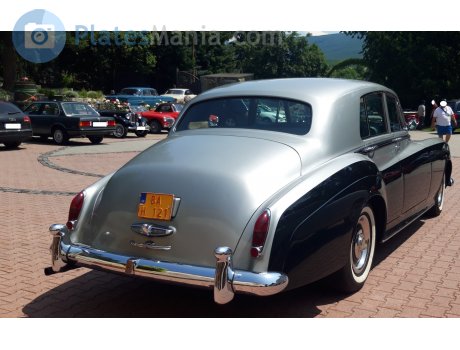 BA H 121, Rolls-Royce Silver Cloud