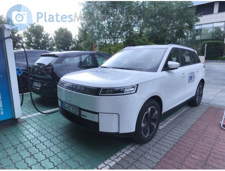 GG CE 215 E, Jaecoo J5