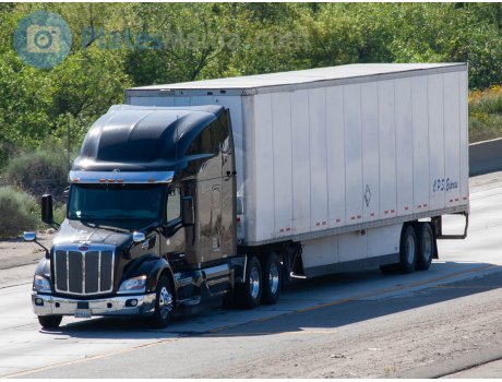 YP94146, Peterbilt 579