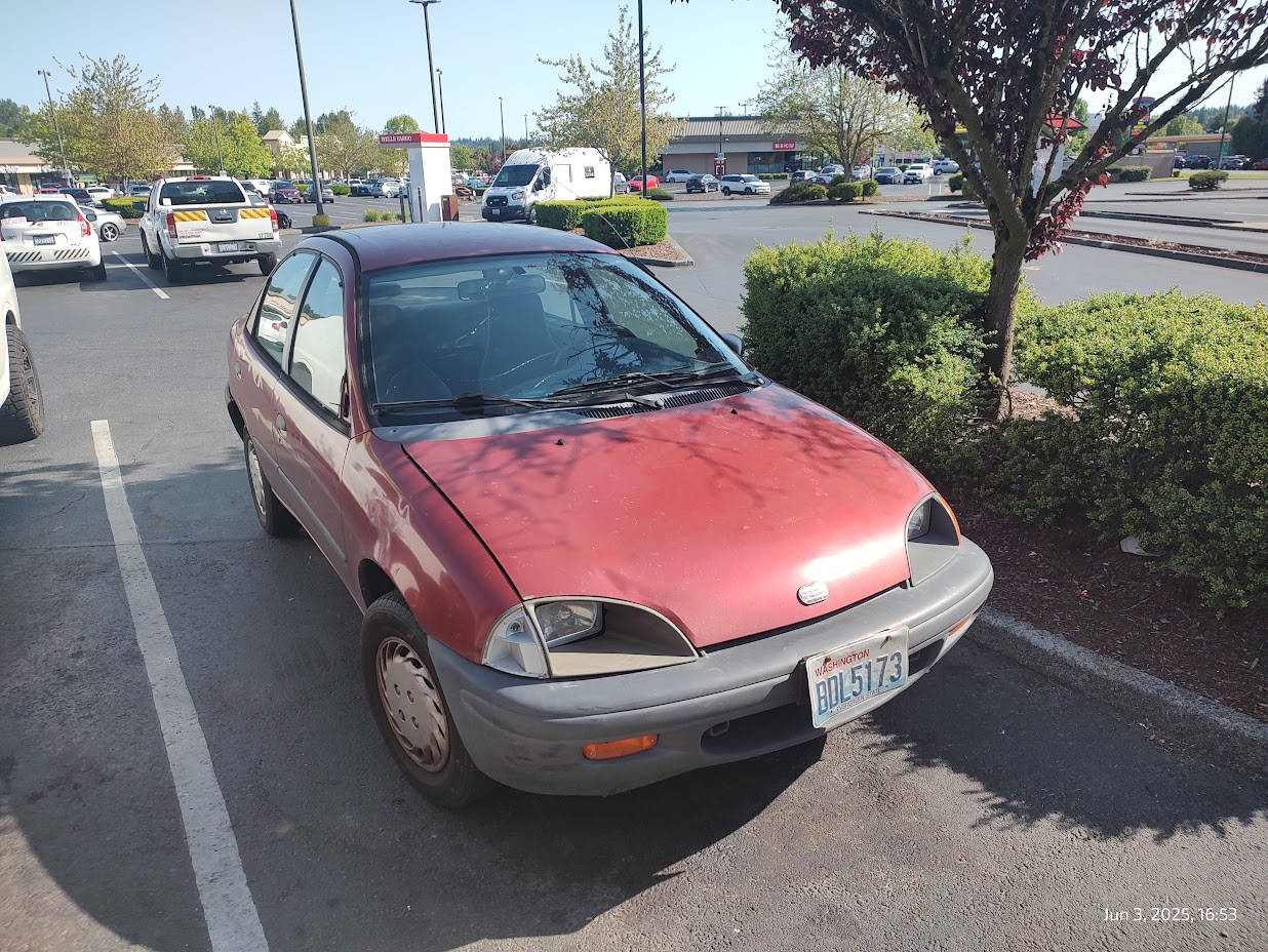 BDL5173, Geo Metro 2nd gen Sedan, 1995–2001