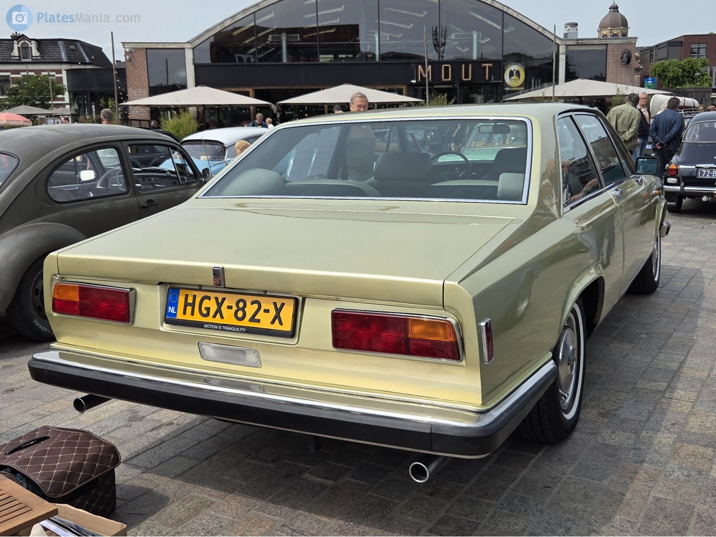 HGX-82-X, Rolls-Royce Camargue 1st gen, 1975–1986