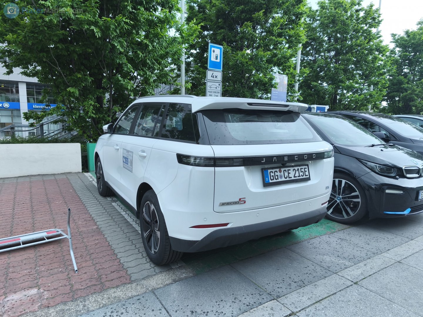 GG CE 215 E, Jaecoo J5 1st gen (T1X), 2025–