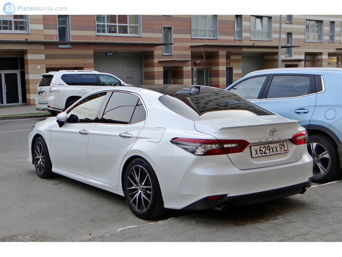 х 629 хх 09, Toyota Camry 8th gen (XV70), 2017–