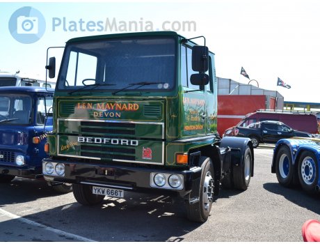 YKW 666T, Bedford TM