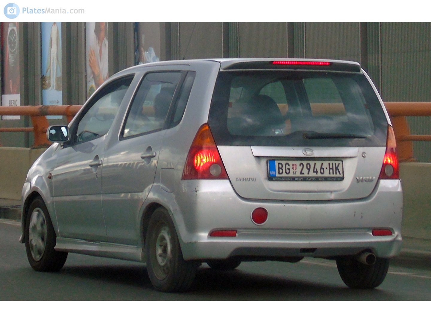 BG 2946-HK, Daihatsu YRV 1st gen (M200), 2000–2005