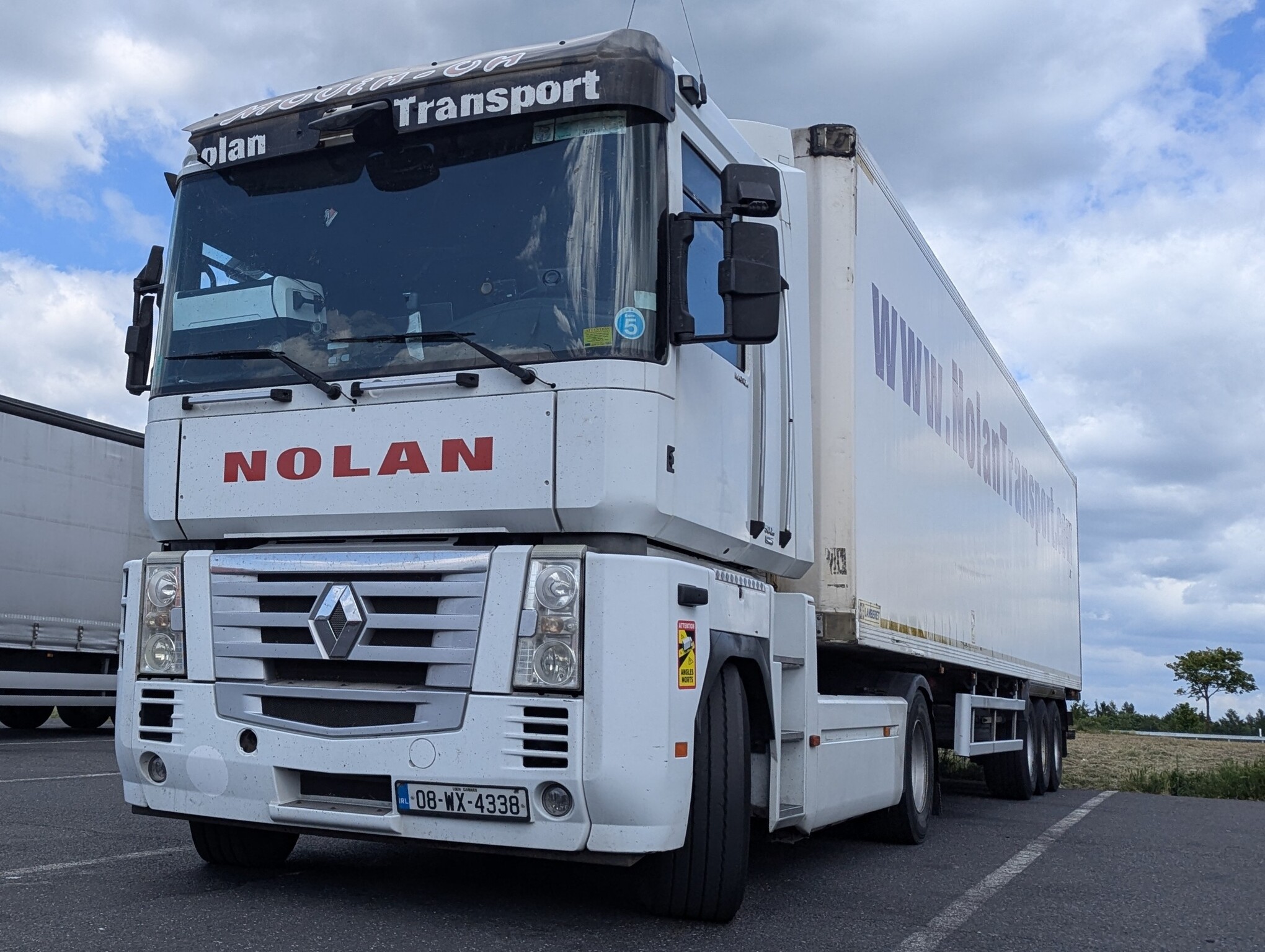 08-WX-4338, Renault Magnum 3rd gen and 4th gen, 2001–2013