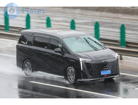 京A·AJ293, Trumpchi M8