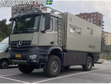 京A·XK822, Mercedes-Benz Antos