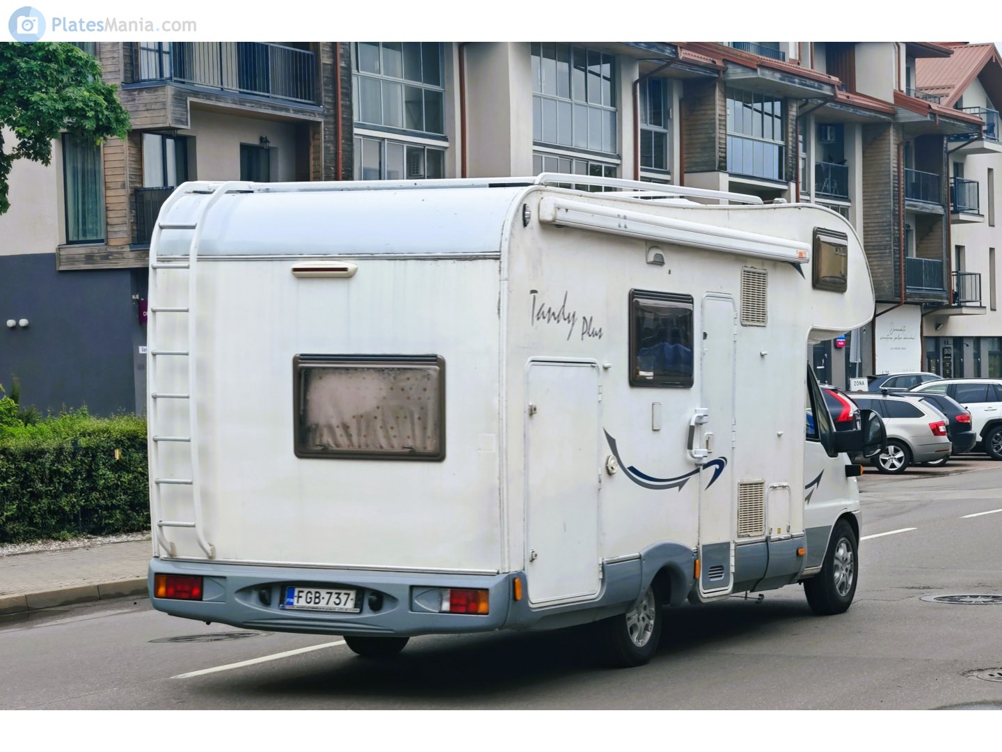 FGB-737, McLouis Tandy 