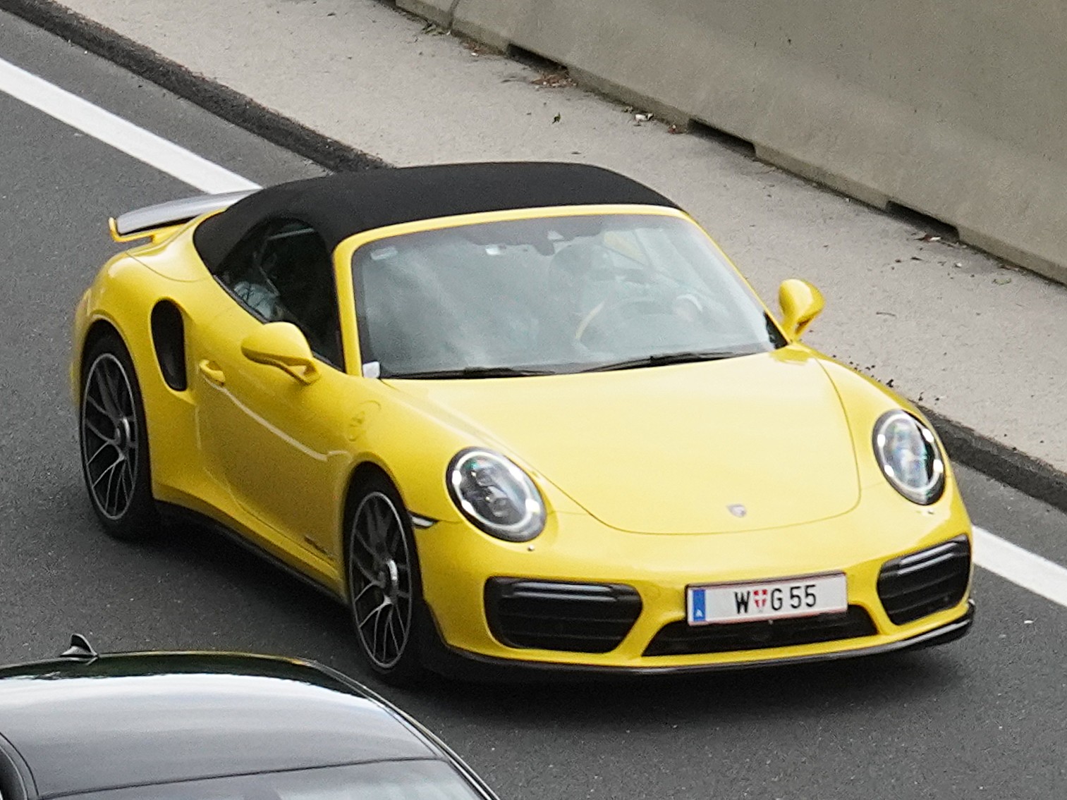 W G 55, Porsche 911 7th gen Cabrio (991.2), facelift, 2015–2019