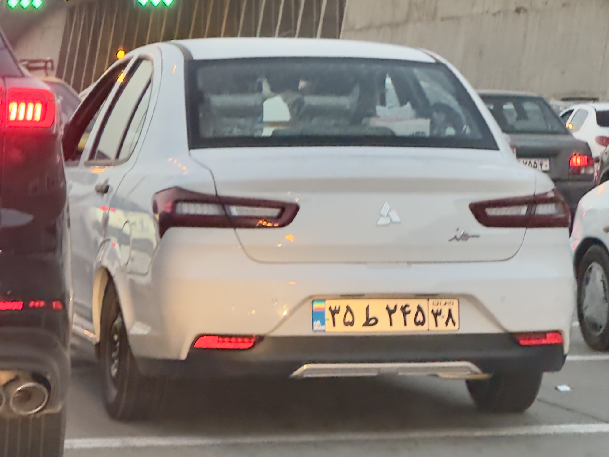 ۳۵ط۲۴۵ ۳۸, SAIPA Sahand 1st gen (X200), 2023–