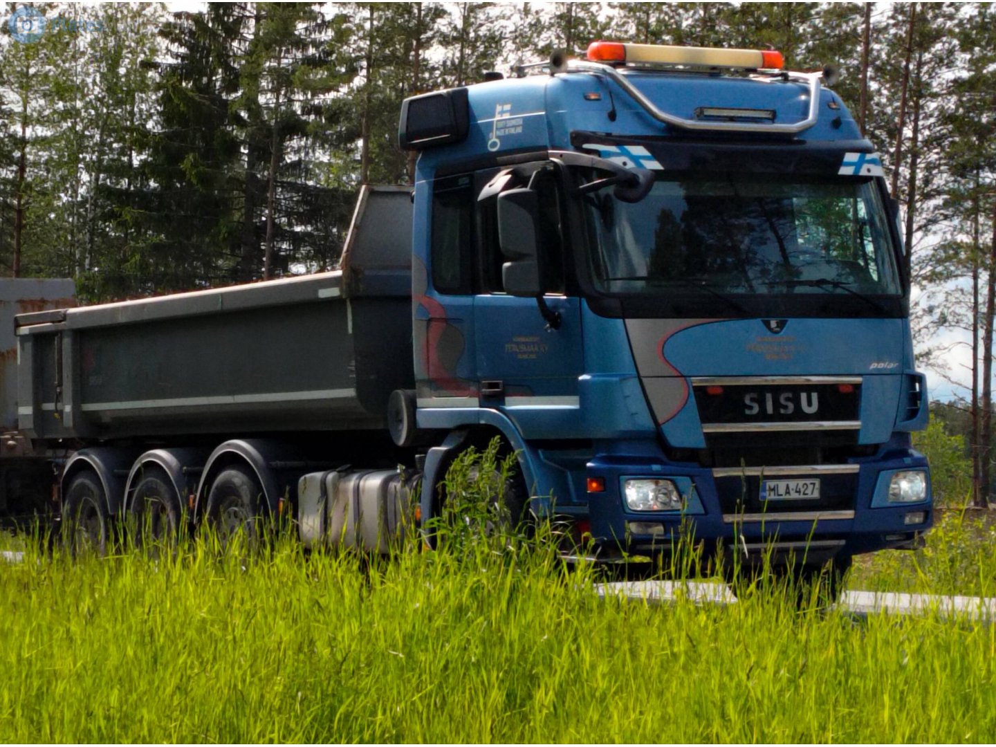 MLA-427, Sisu Polar 1st gen, 2010–2014