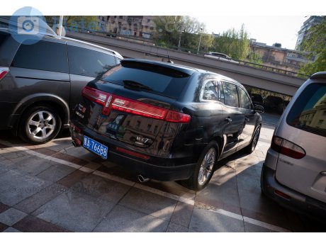 黑A·766B8, Lincoln MKT