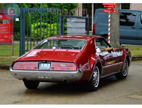 K RQ 66H (04/10), Oldsmobile Toronado