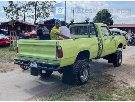 6S2 8274, Dodge Ramcharger