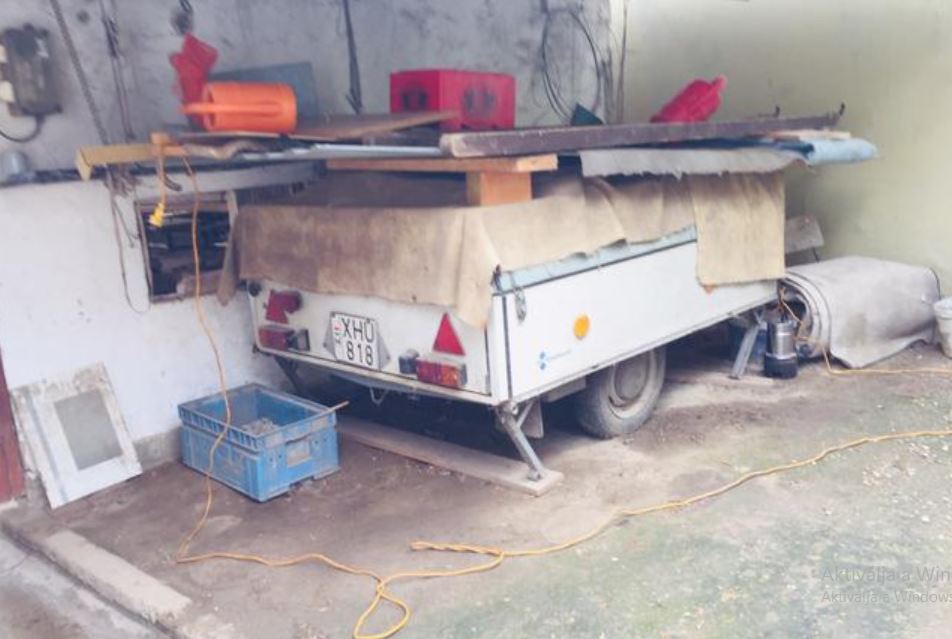 XHU-818, IFA Camptourist 