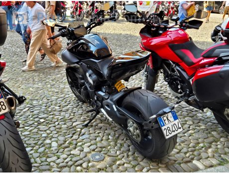 FK 28404, Ducati Diavel
