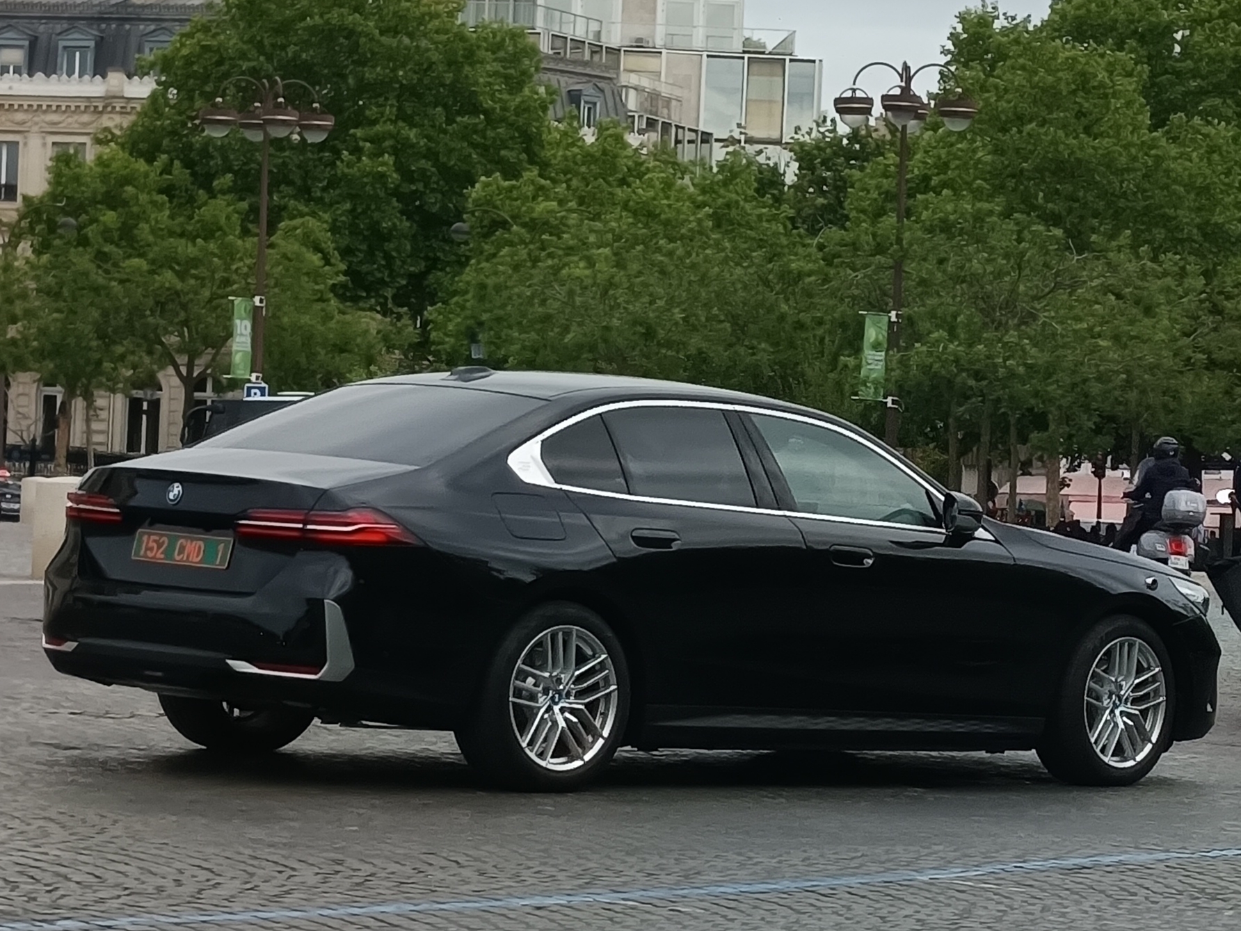 152 CMD 1, BMW 5 Series 8th gen Sedan (G60/G68), 2023–