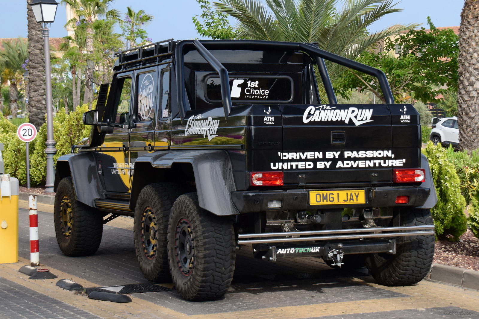 OM61JAY, Mercedes-Benz G-Klasse 1st gen 6×6 (W463), 2013–2015