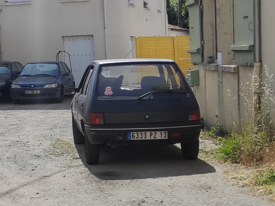 6333 PZ 13, Peugeot 205 1st gen 5-door Hatch (20A/C), 1983–1998