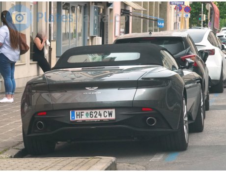 HF 624 CW, Aston Martin DB11
