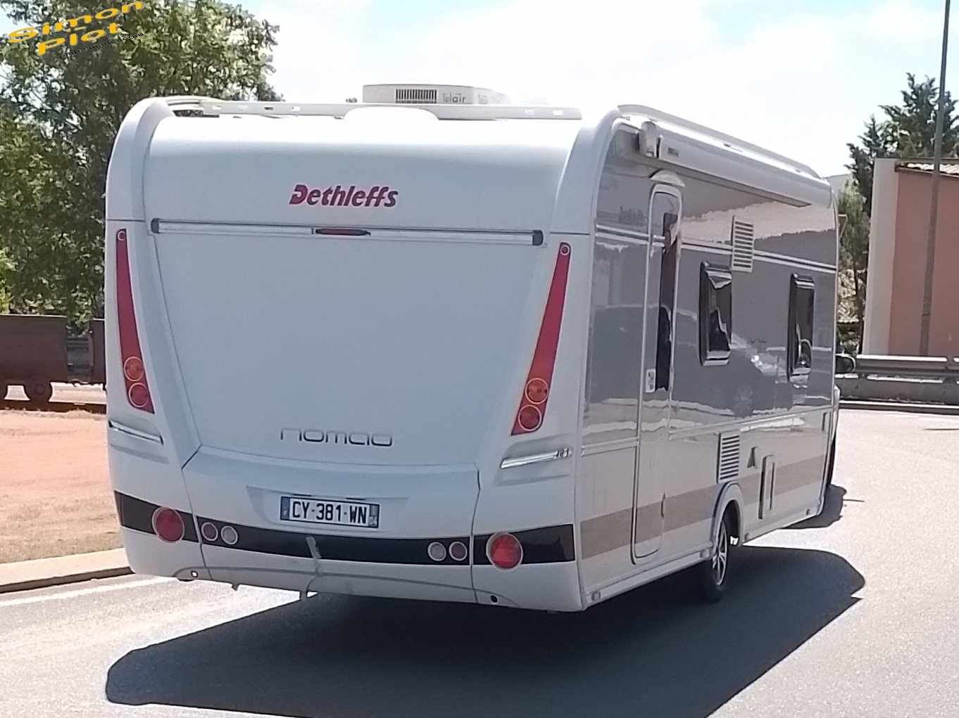 CY-381-WN, Dethleffs Nomad 