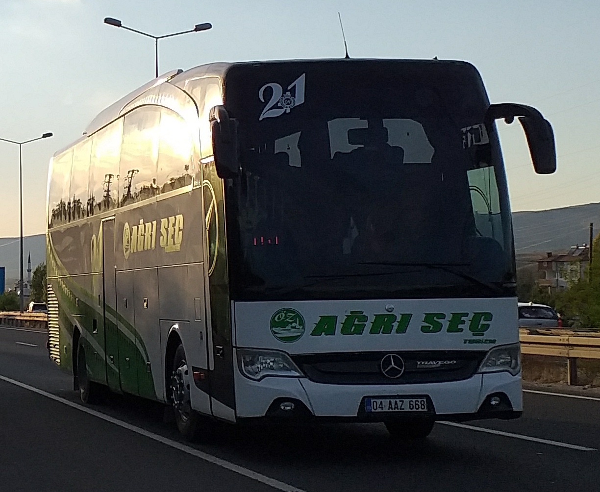 04 AAZ 668, Mercedes-Benz Travego 2nd gen (RHD/SHD), 2006–2017