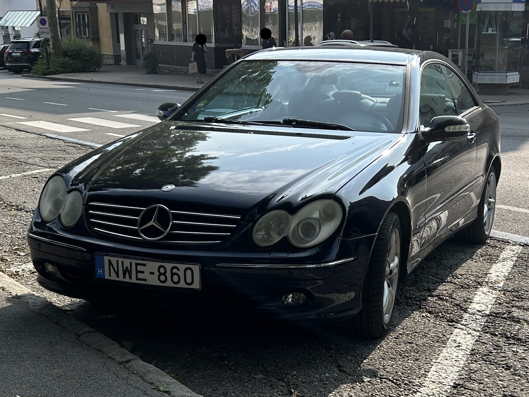 NWE-860, Mercedes-Benz CLK-Klasse 2nd gen Сoupé (C209), 2002–2009