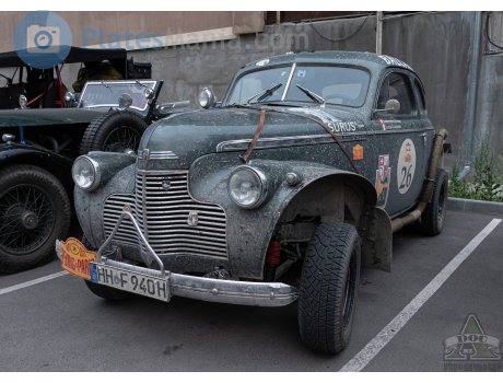 HH F 940H, Chevrolet Special Deluxe