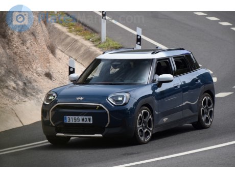3199 MXW, MINI Aceman