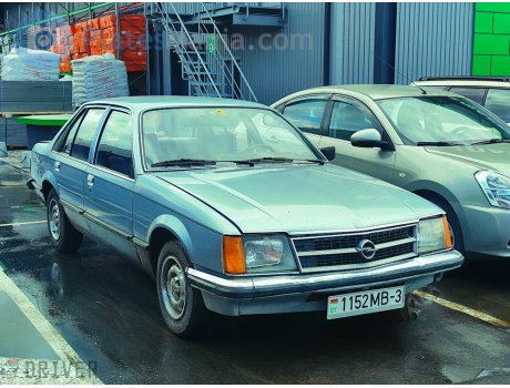 1152 MB-3, Opel Commodore