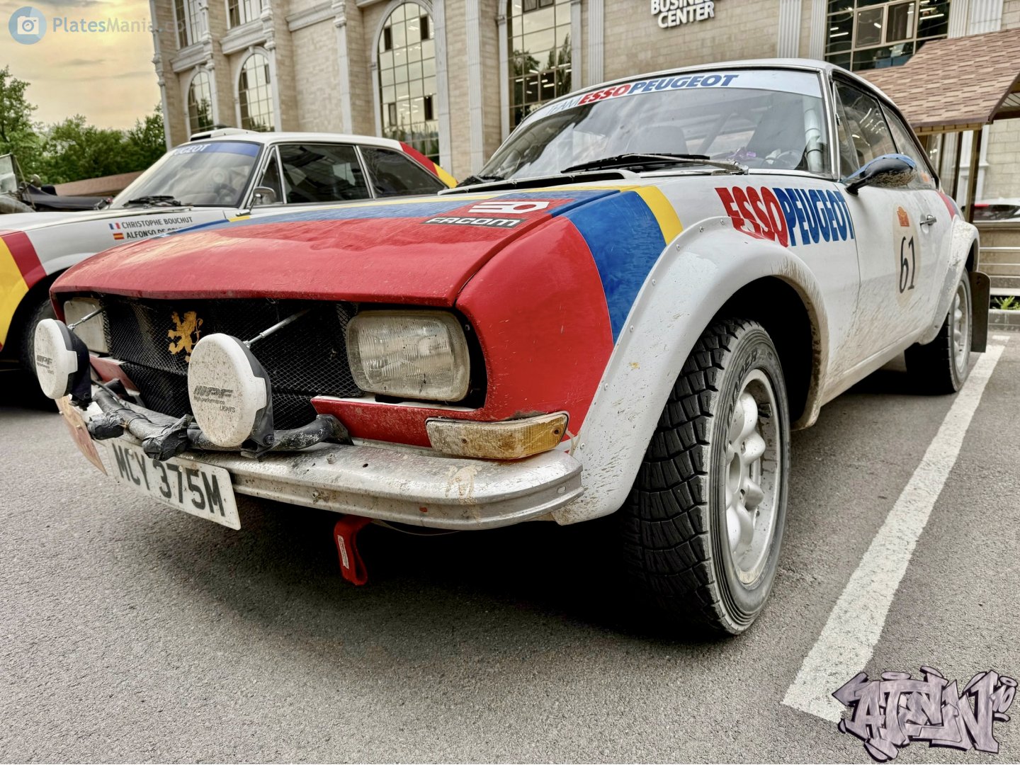 MCY375M, Peugeot 504 1st gen Coupé (E), 1969–1983