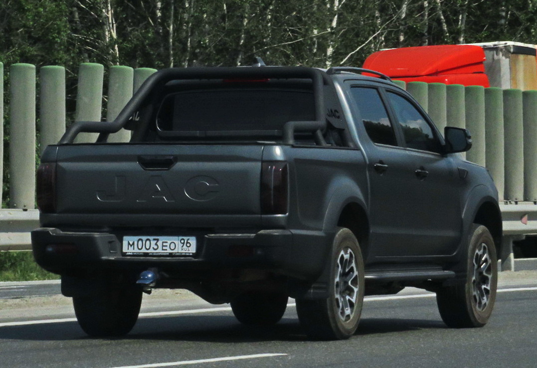 м 003 ео 96, JAC T9 Hunter 