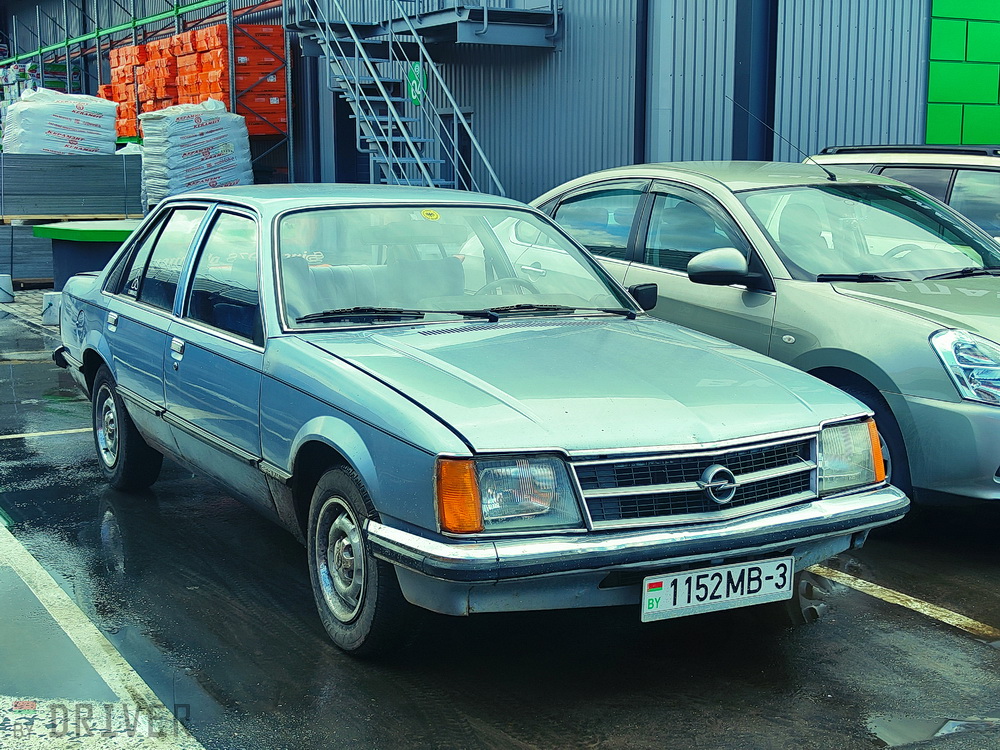 1152 MB-3, Opel Commodore 2nd gen Sedan (B), 1972–1978