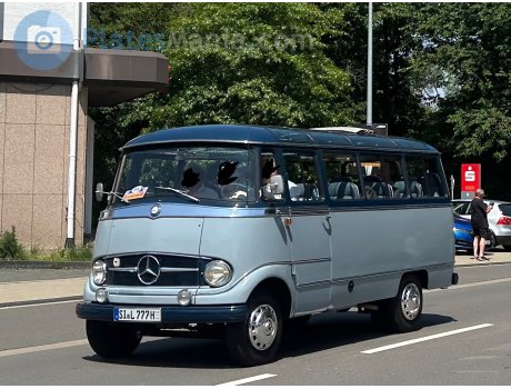 SI L 777H (03/10), Mercedes-Benz O319