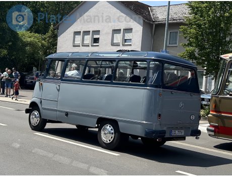 SI L 777H (03/10), Mercedes-Benz O319